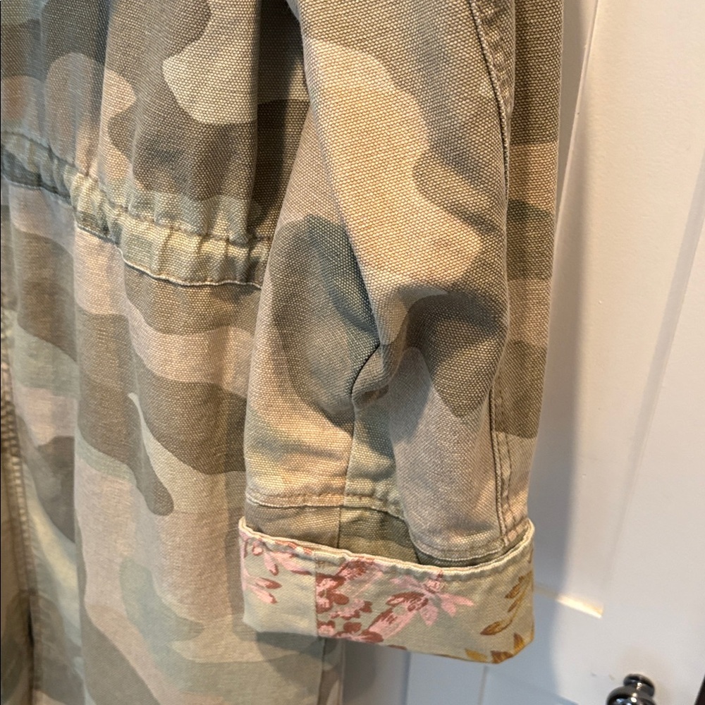 Anthropologie Camouflage Trench Coat - Picture 4 of 6